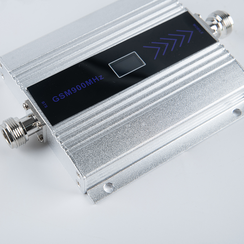 化隆家用单频手机信号增强器100㎡