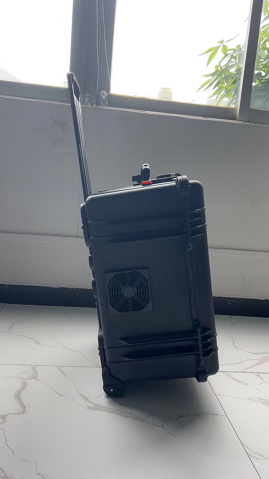 化隆手拉箱型移动通信干扰器